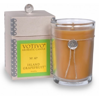 Votivo Ароматическая свеча Грейпфрутовый остров