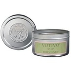 Votivo Свеча для путешествий Терпкий клевер