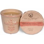 Votivo Ароматическая свеча Ньюберийский остролист