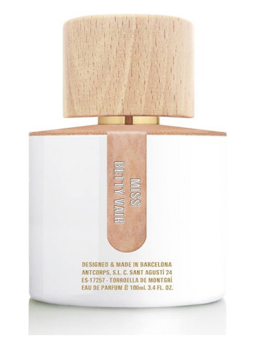 Santi Burgas Miss Betty Vair